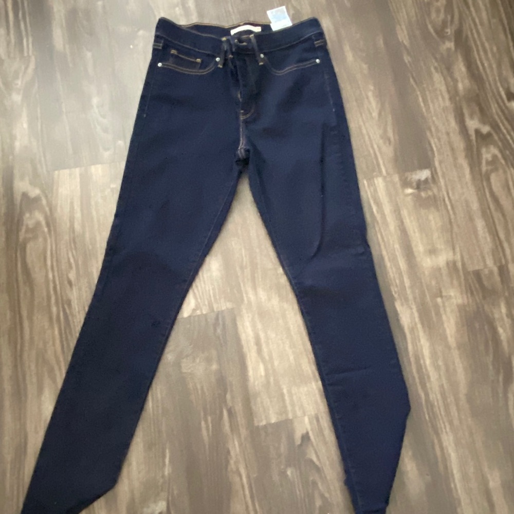 Levi jeans